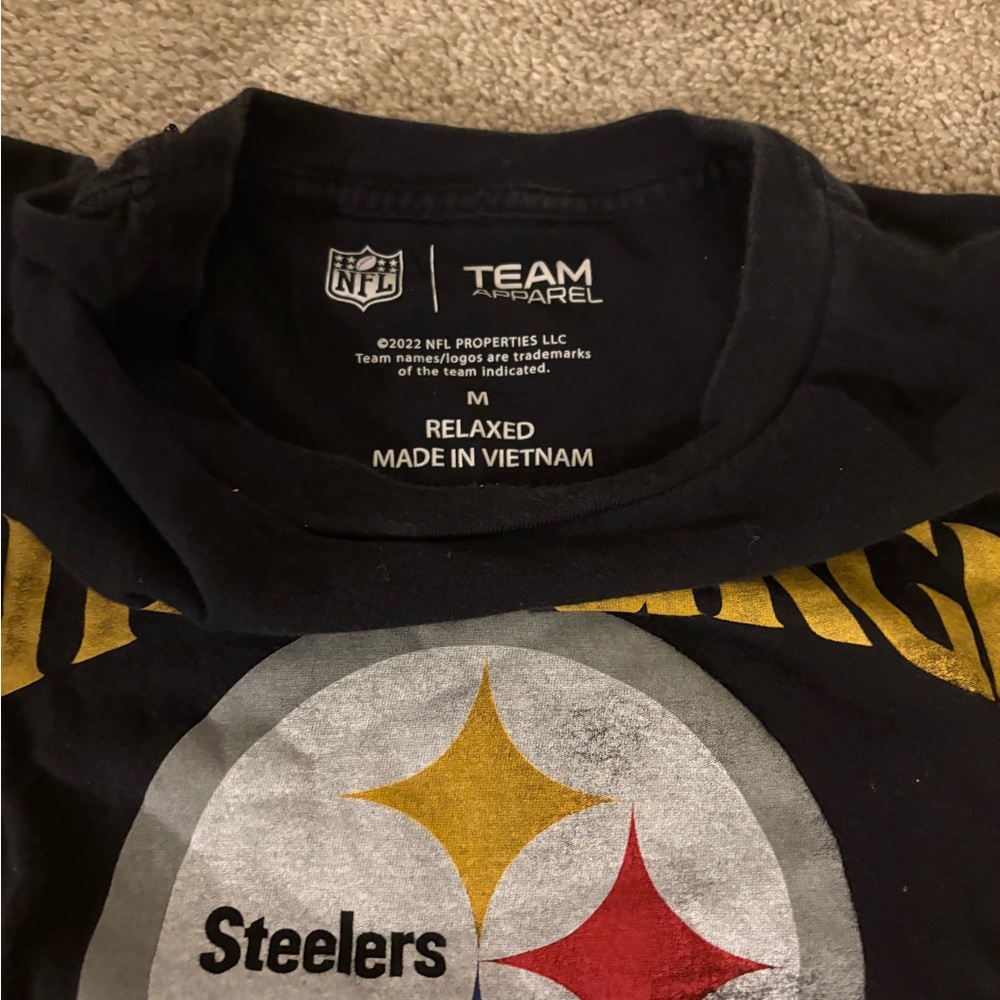 Team Apparel Steelers Black and Gold Tee